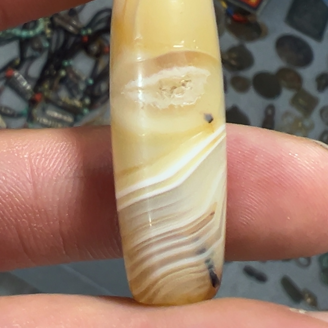 19碧玺（处理）藏传缠丝