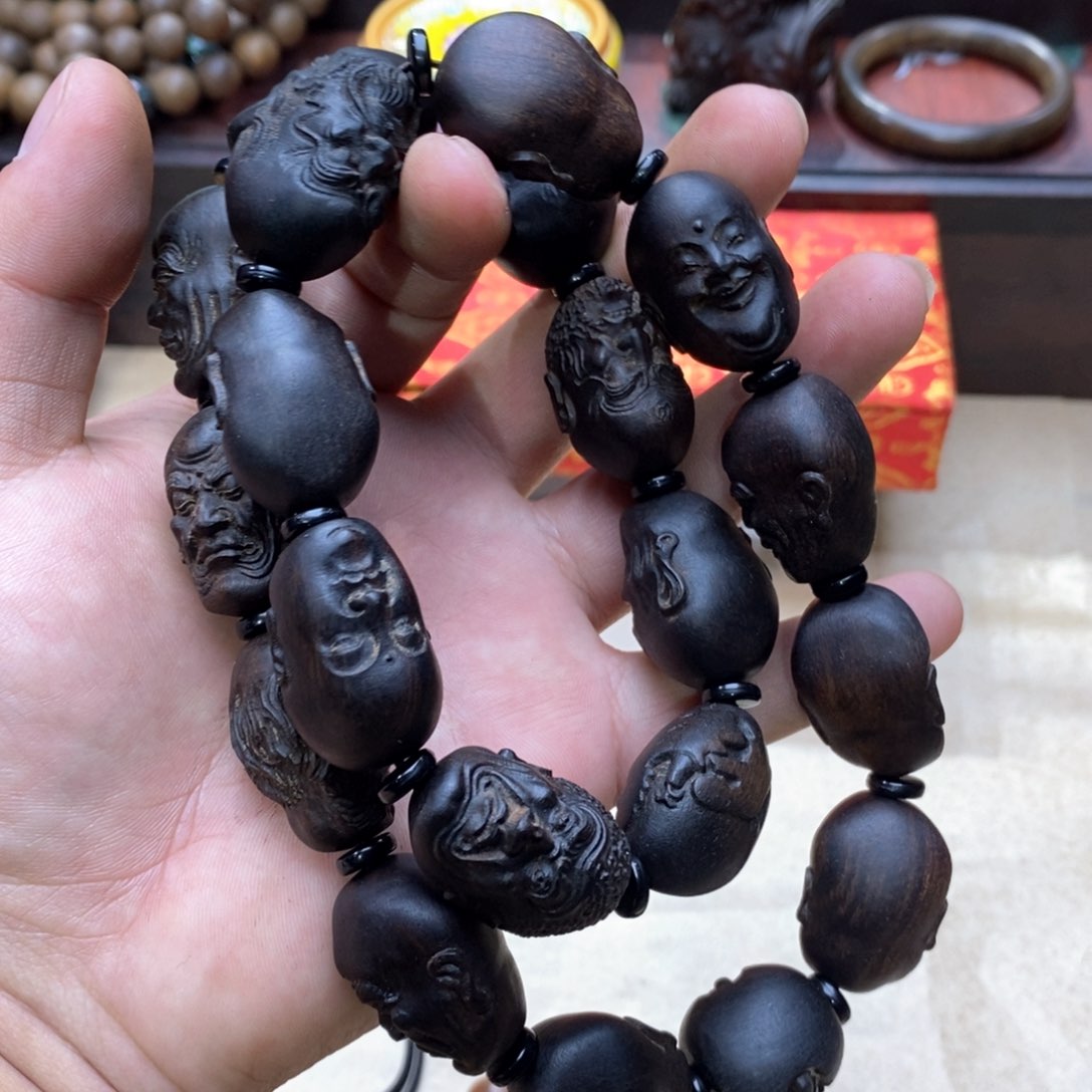 大叶紫檀（黑酸枝木类）