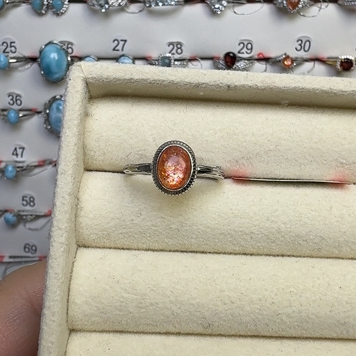 银S925镶嵌水晶戒指