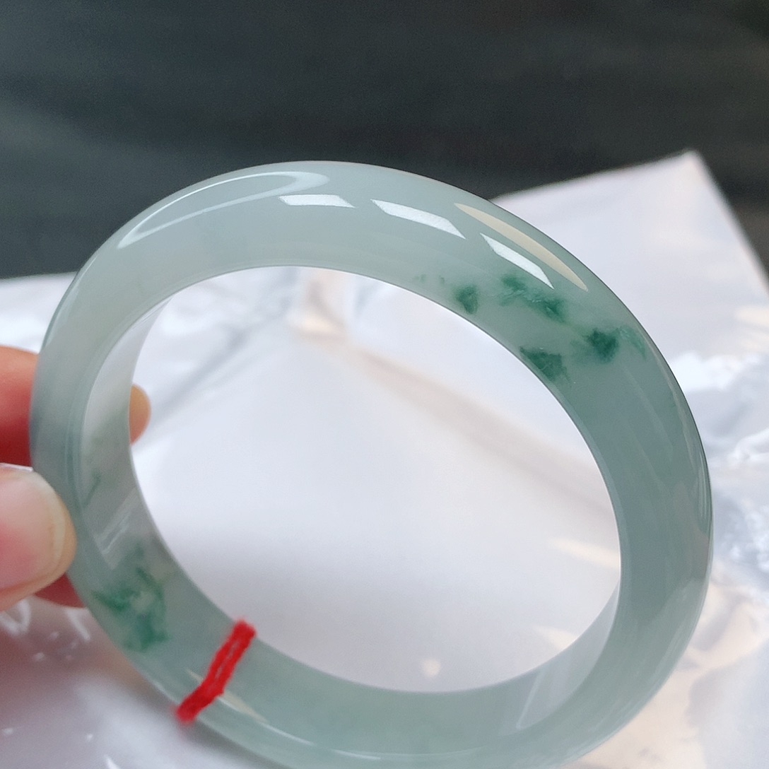 翡翠手镯未镶嵌105号