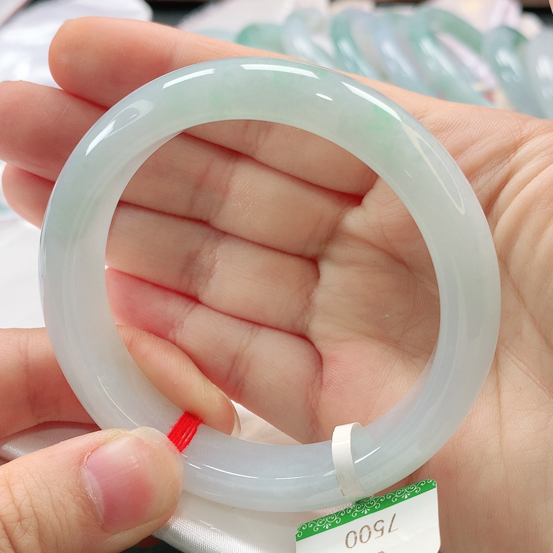 未镶嵌手镯翡翠缅甸A货翡翠手镯
