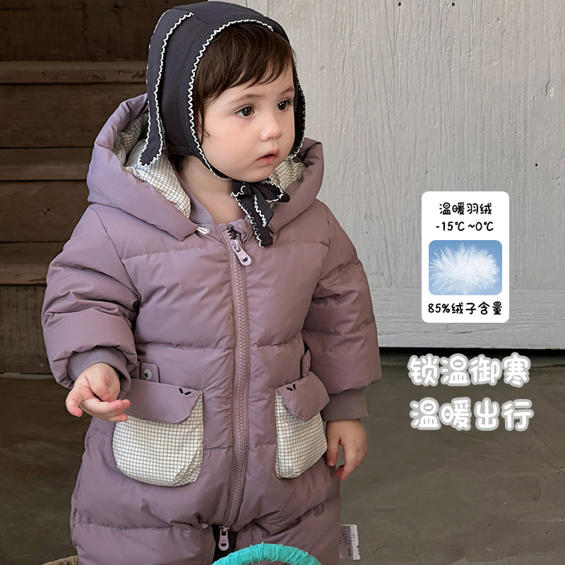 婴幼儿连体衣新国标白鸭绒冬季新款宝宝连帽加厚可爱外出长爬服
