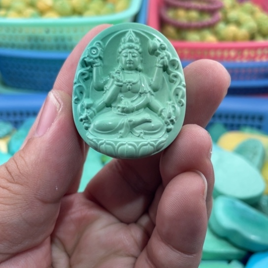 未镶嵌菱锰矿珠宝半成品