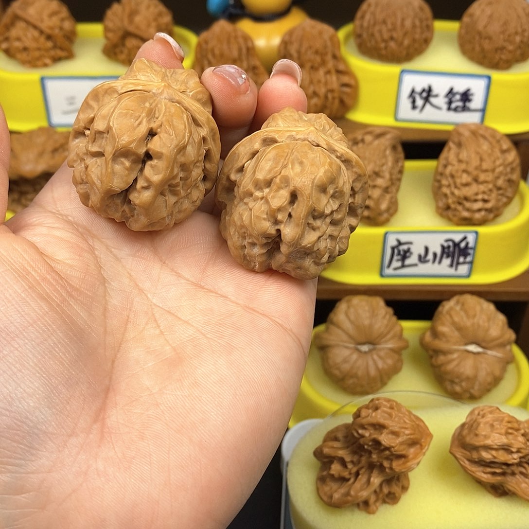 核桃蛤蟆头 文玩/木作/... 文玩把件/