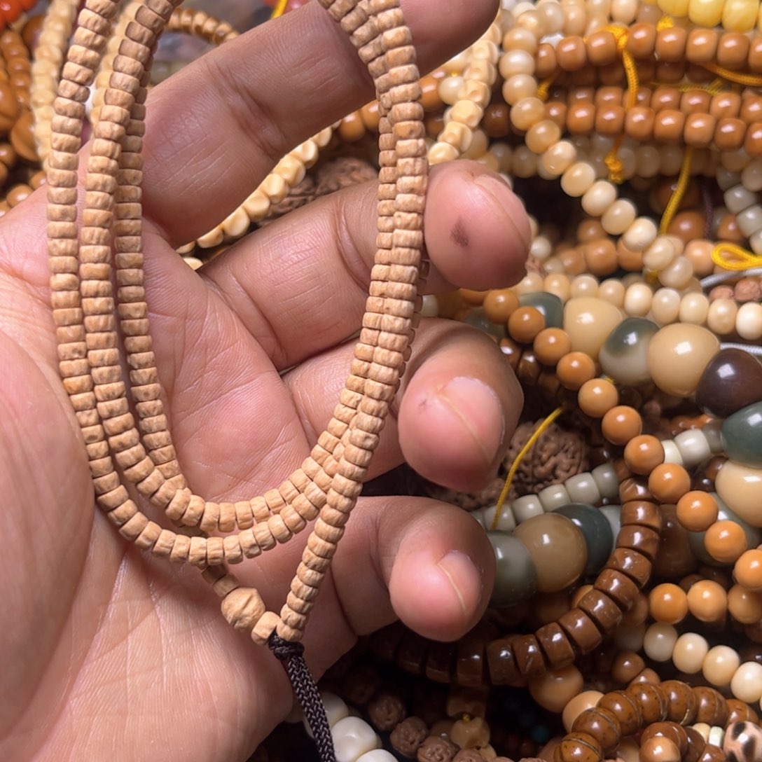 柏香籽/百香籽吊坠32号