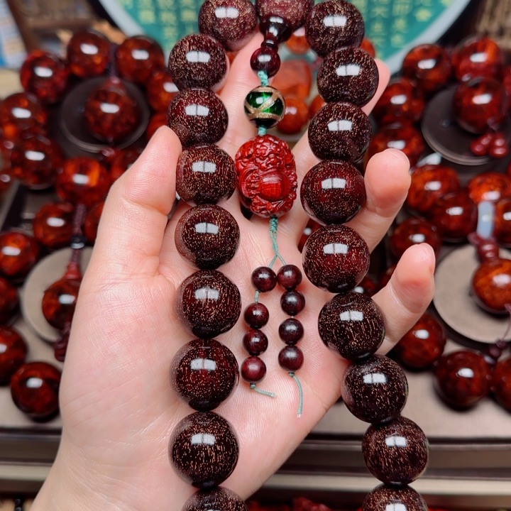 檀香紫檀（小叶紫檀）想8w