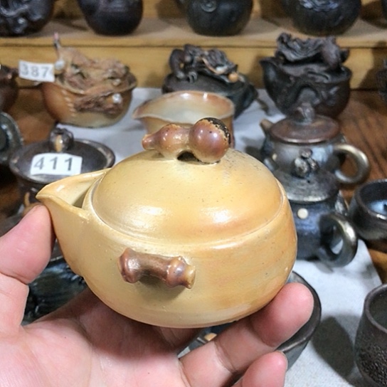 瓷片微瑕的葫芦宝瓶