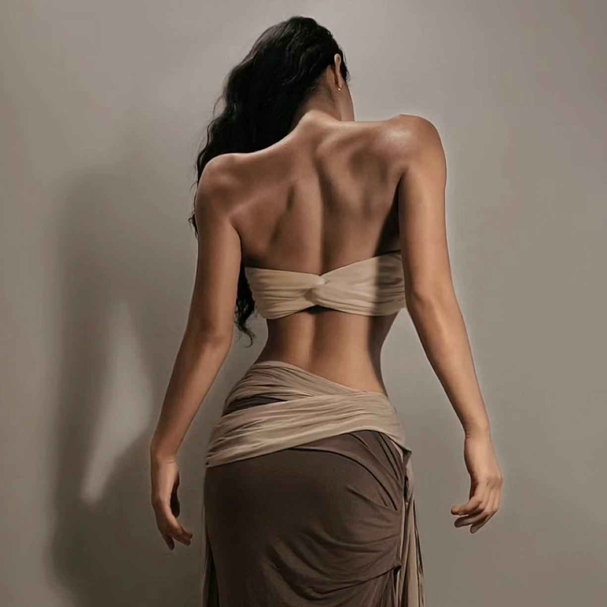 孤品59-99牛货健身训练套头卫衣紧身