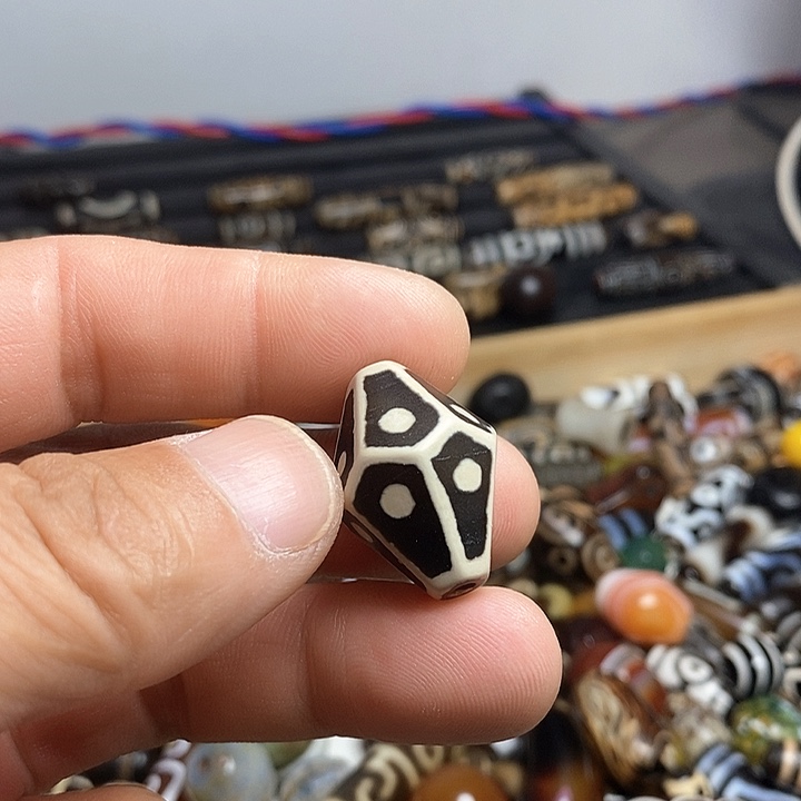 玛瑙/玉髓珠宝奇石合金