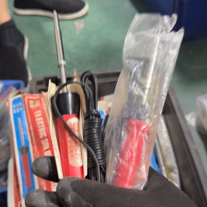 电烙铁2把一大一小