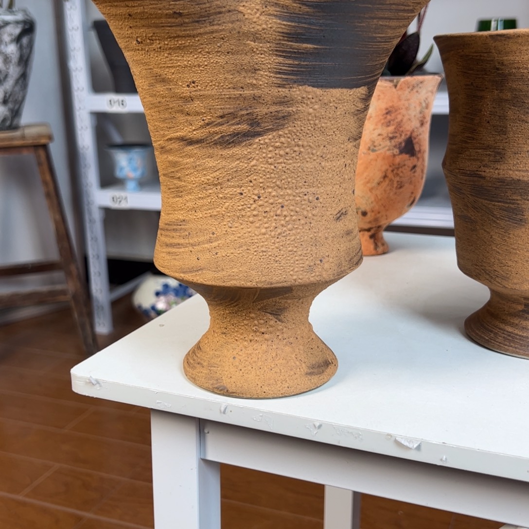 S***e景德镇手工花盆有孔