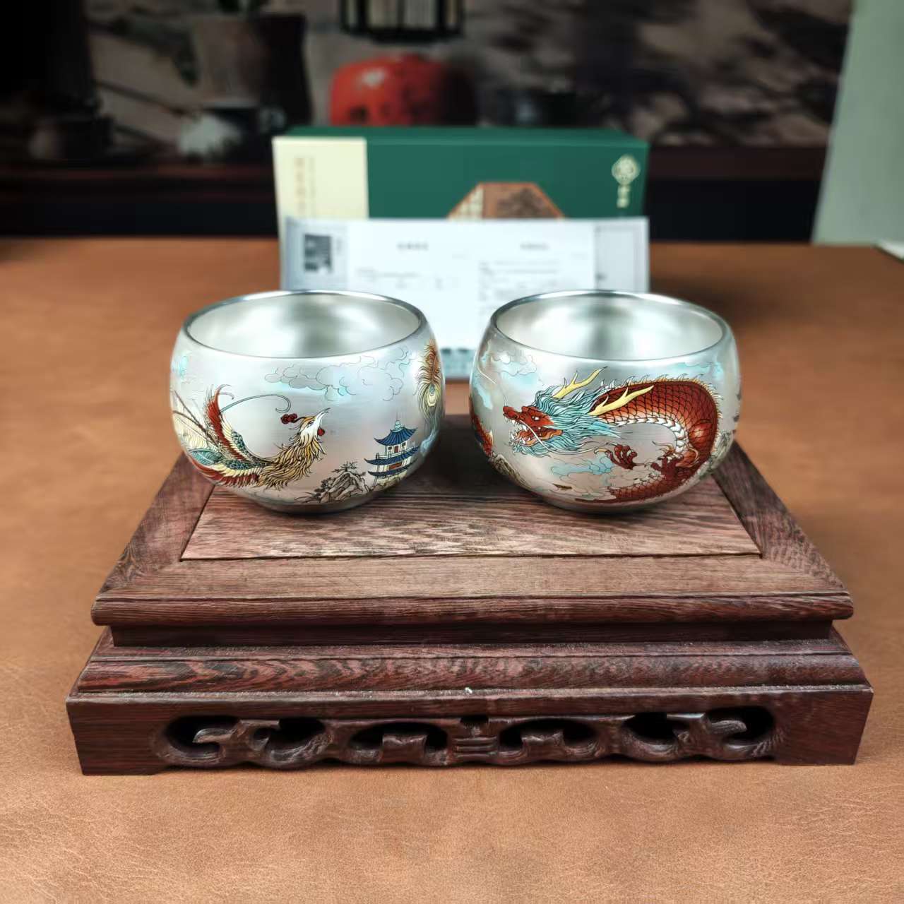 《红龙+红凤》-罗汉杯大师手工茶器鎏银主人杯瓷胎包银+礼盒-2657