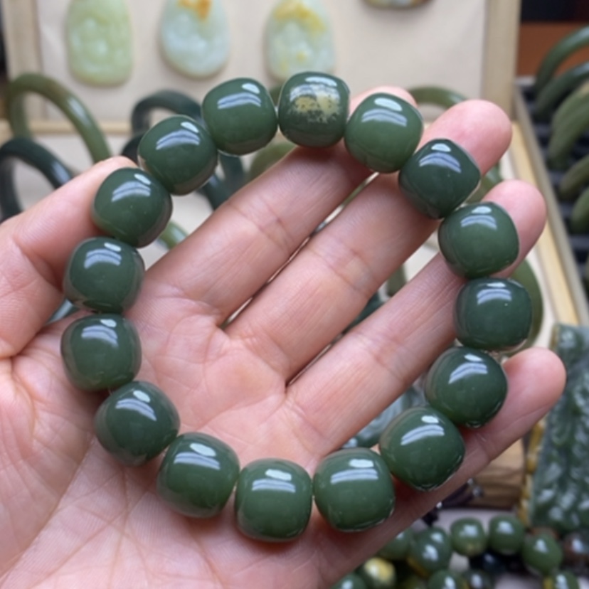 【闪购商品】和田玉手串未镶嵌万**空