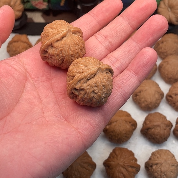 ****.核桃手串/手链乾隆磨35