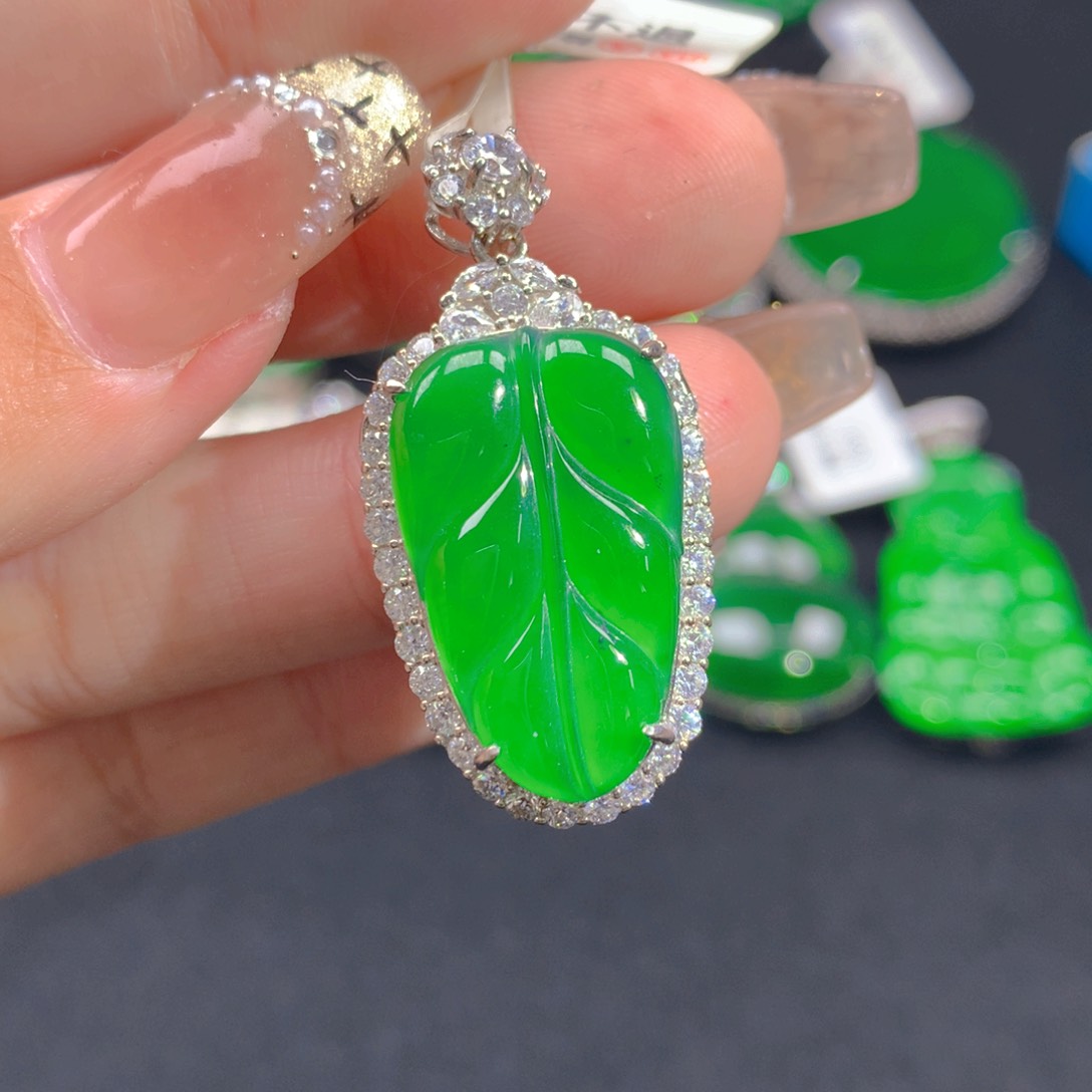 翡翠颈饰银S925镶嵌11111111111