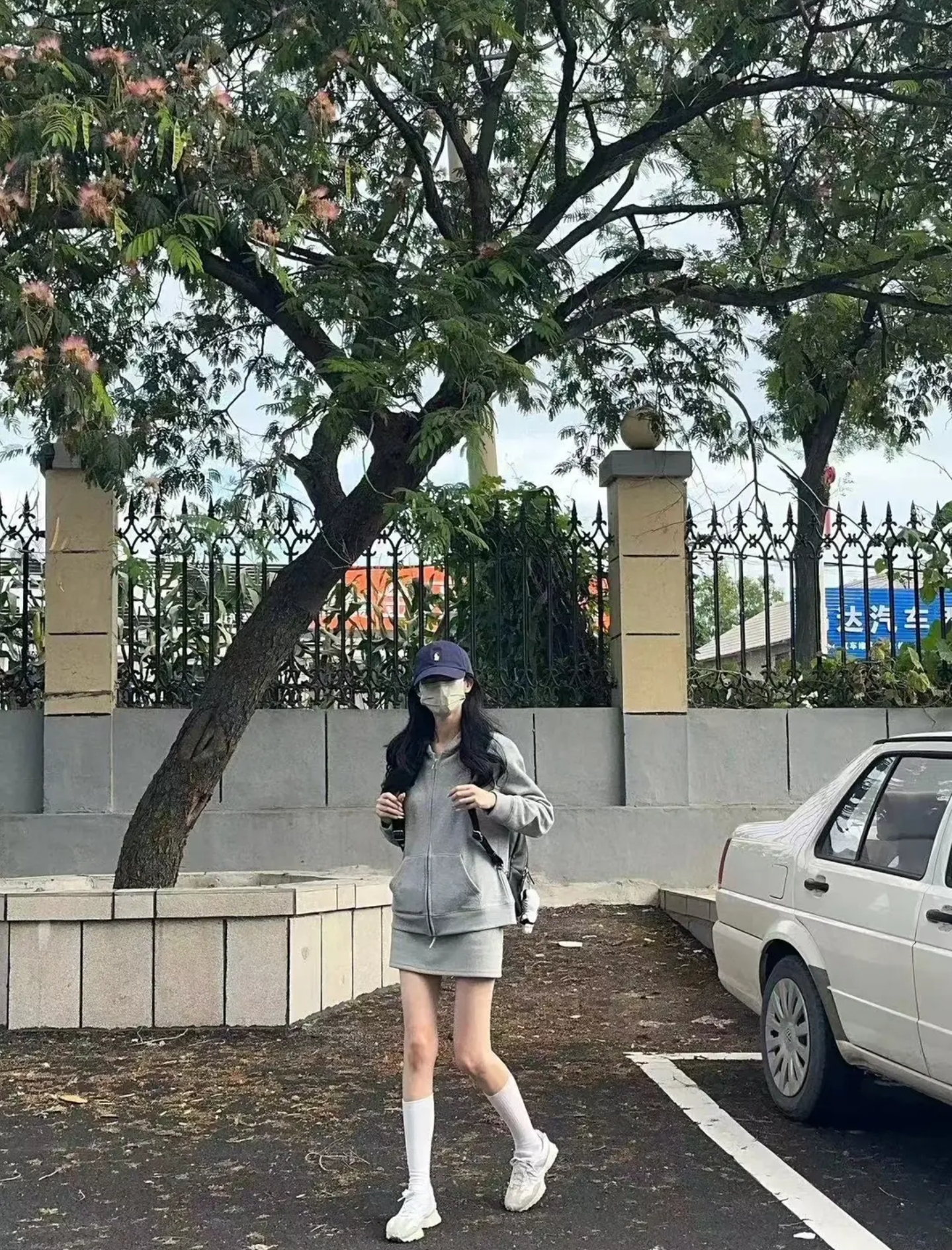 秋冬新款潮流修身（单件卫衣）