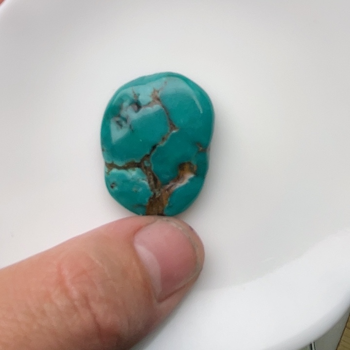 痞***蔡绿松石未镶嵌颈饰