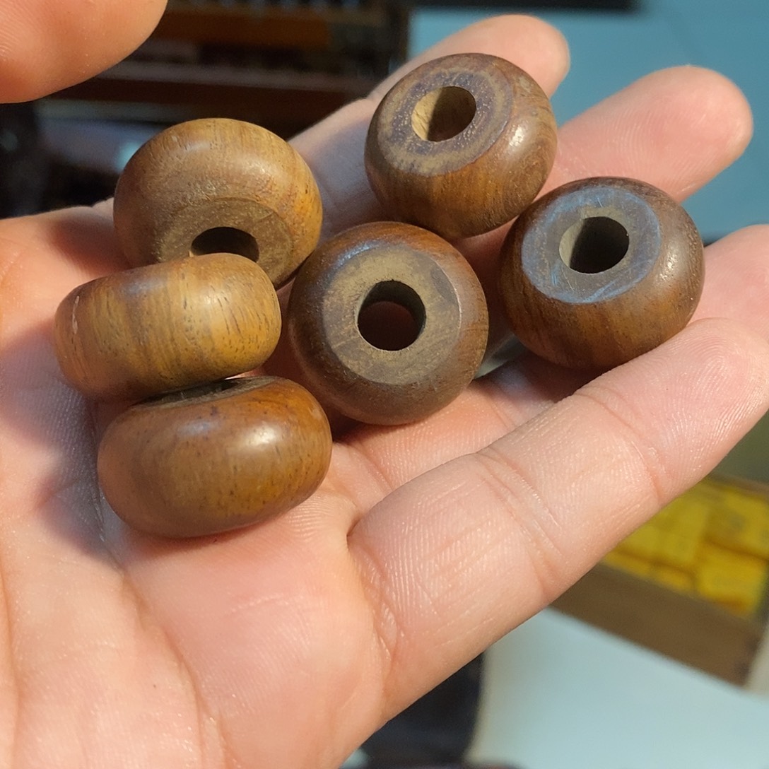 宁***远端景台紫檀木类1113