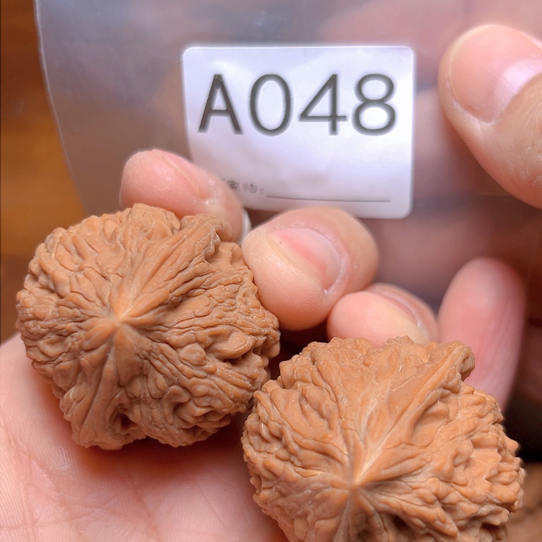 文玩核桃吊坠40大沽石