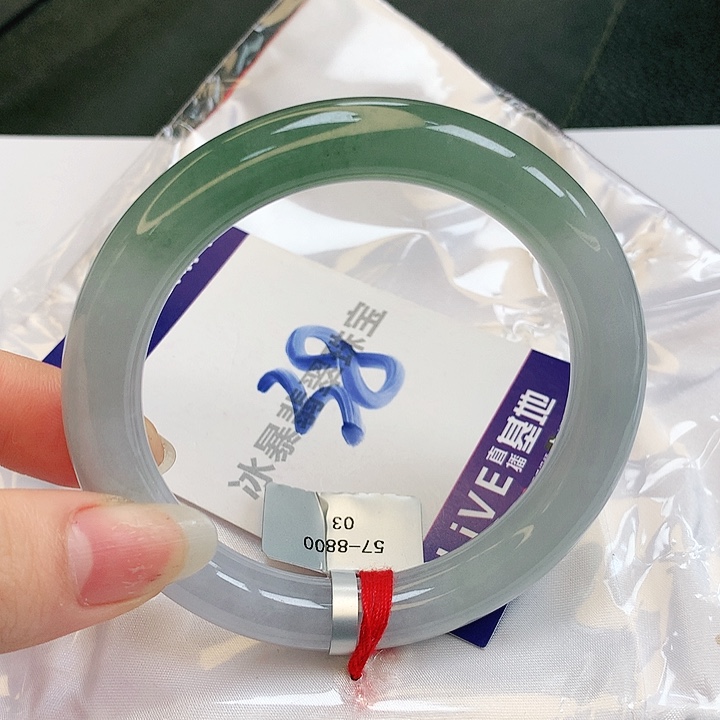 翡翠手镯未镶嵌缅甸天然a货翡翠