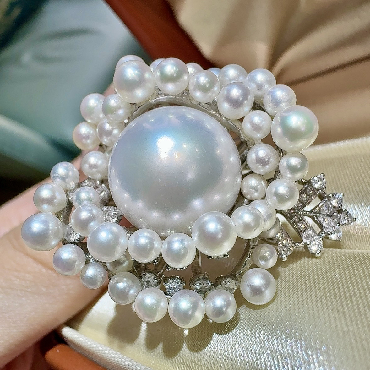 花团锦簇澳白+akoya高定设计款奢华戒指18k