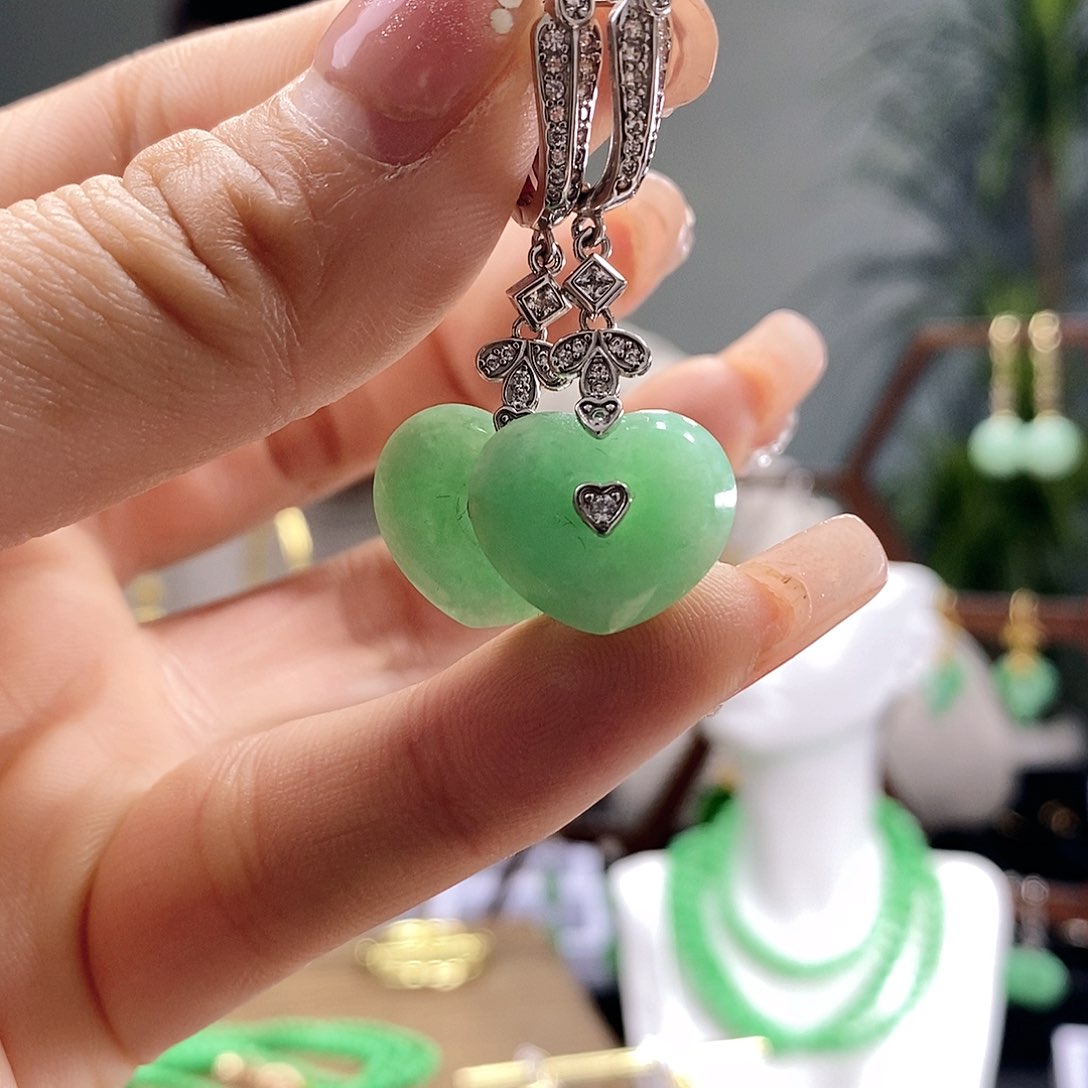 翡翠耳饰银S925镶嵌翡翠