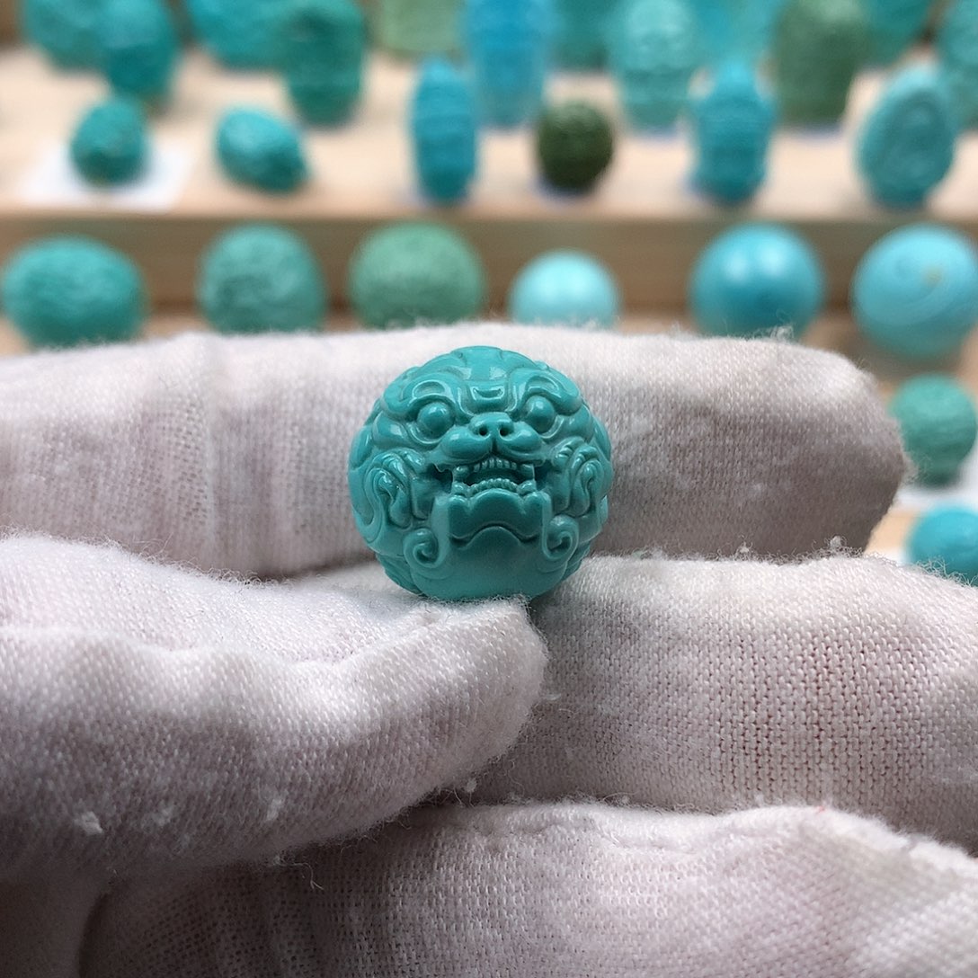 绿松石配饰未镶嵌