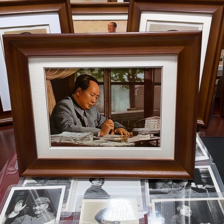 有机玻璃S****n爷爷32开