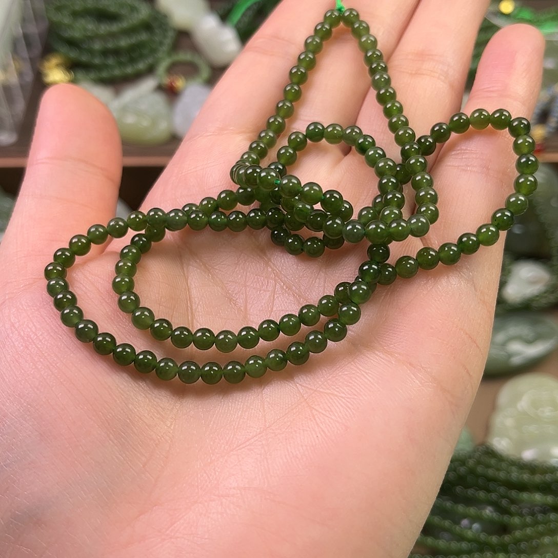 和田玉吊坠(赠链)未镶嵌化****鲸