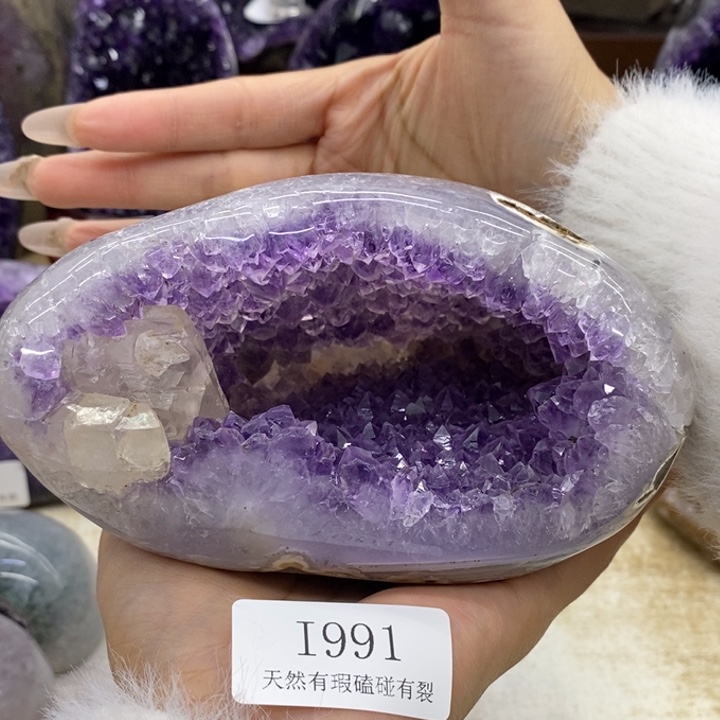 水晶大型摆件（非配饰）未镶嵌