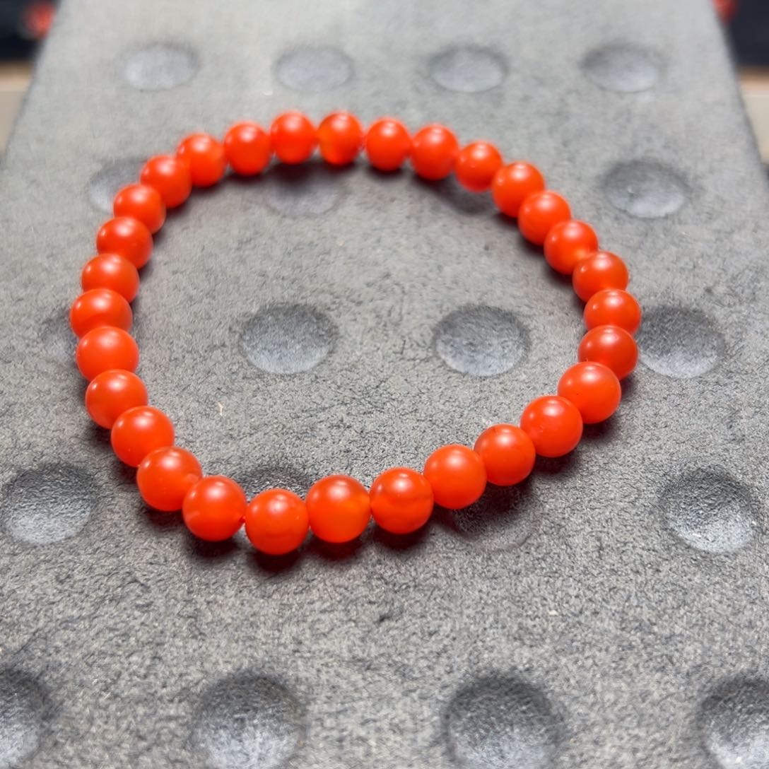 南红玛瑙南红手串尺寸0.65m m未镶嵌