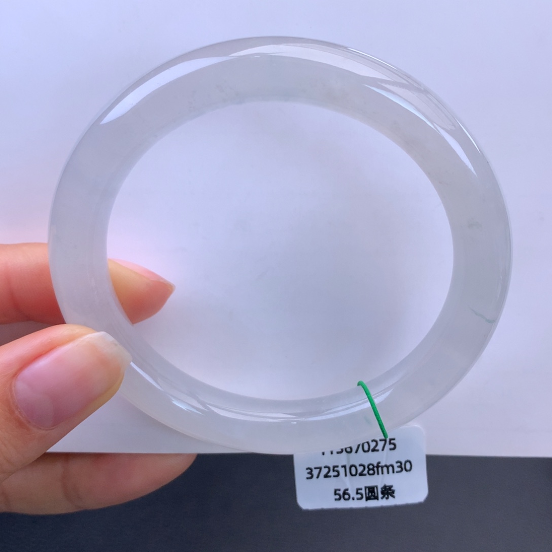 翡翠未镶嵌手镯冰莹光白月光圆条手镯
