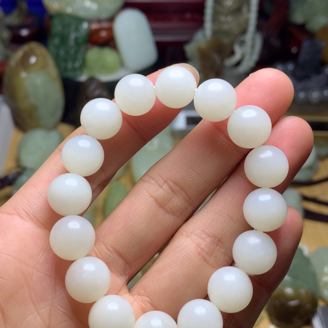 和田玉手串未镶嵌
