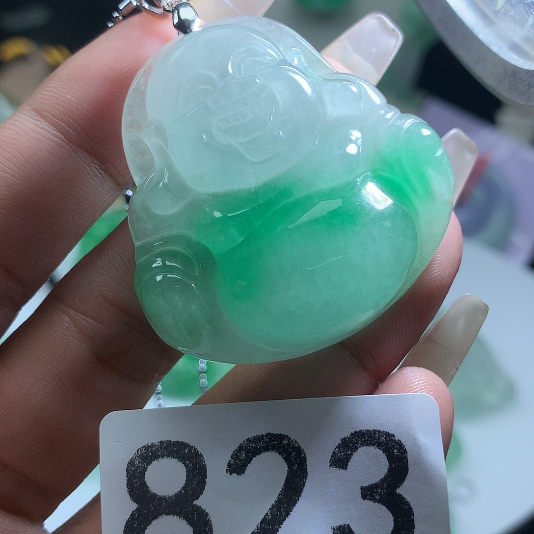 翡翠未镶嵌吊坠(赠链)翡翠