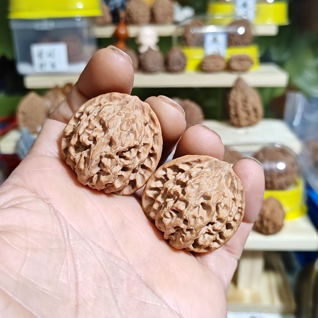 37加尺寸苹果园狮子头