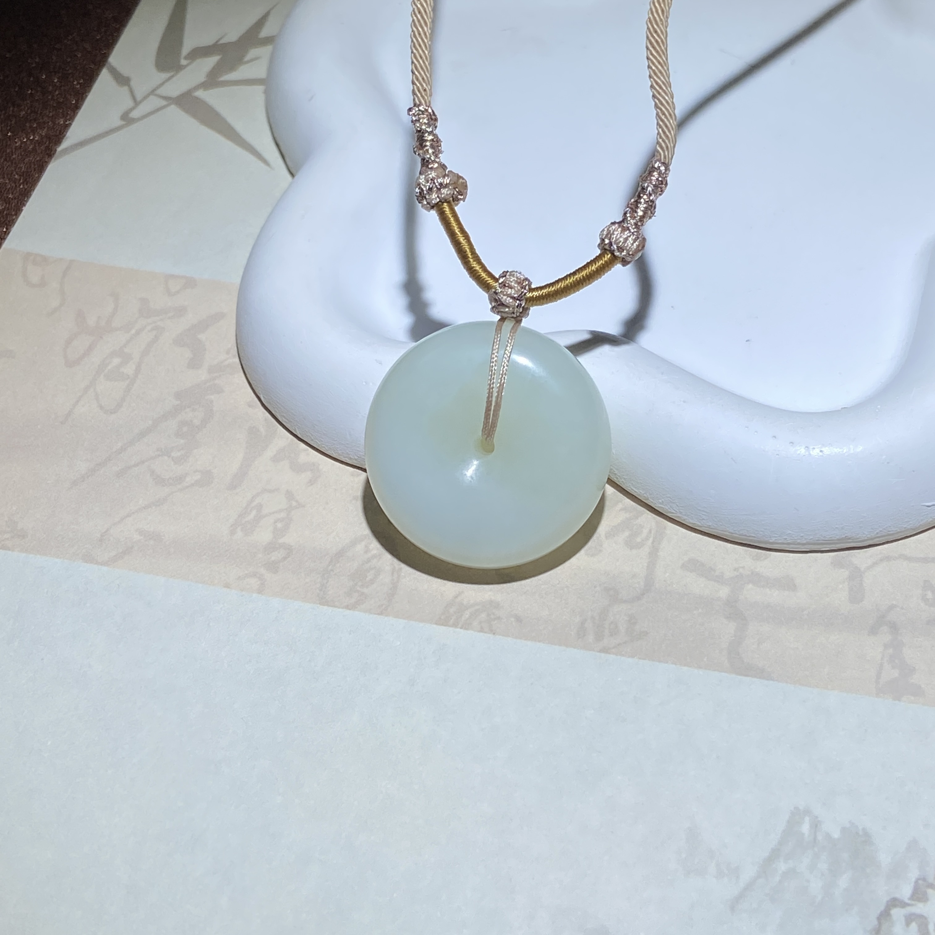 DZ7217 和田玉俄料大平安扣吊坠约卡31.9*12.5mm