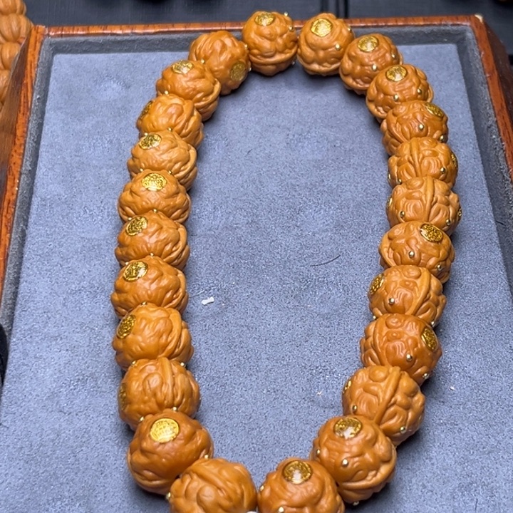 猴头核桃吊坠金蟾王