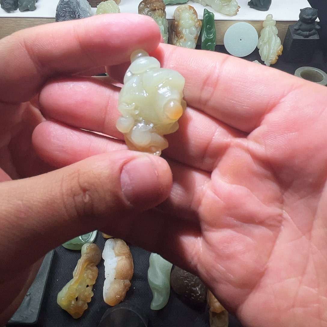 和田玉颈饰未镶嵌