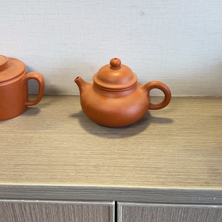 紫砂茶壶精挑红黄泥容天150cc