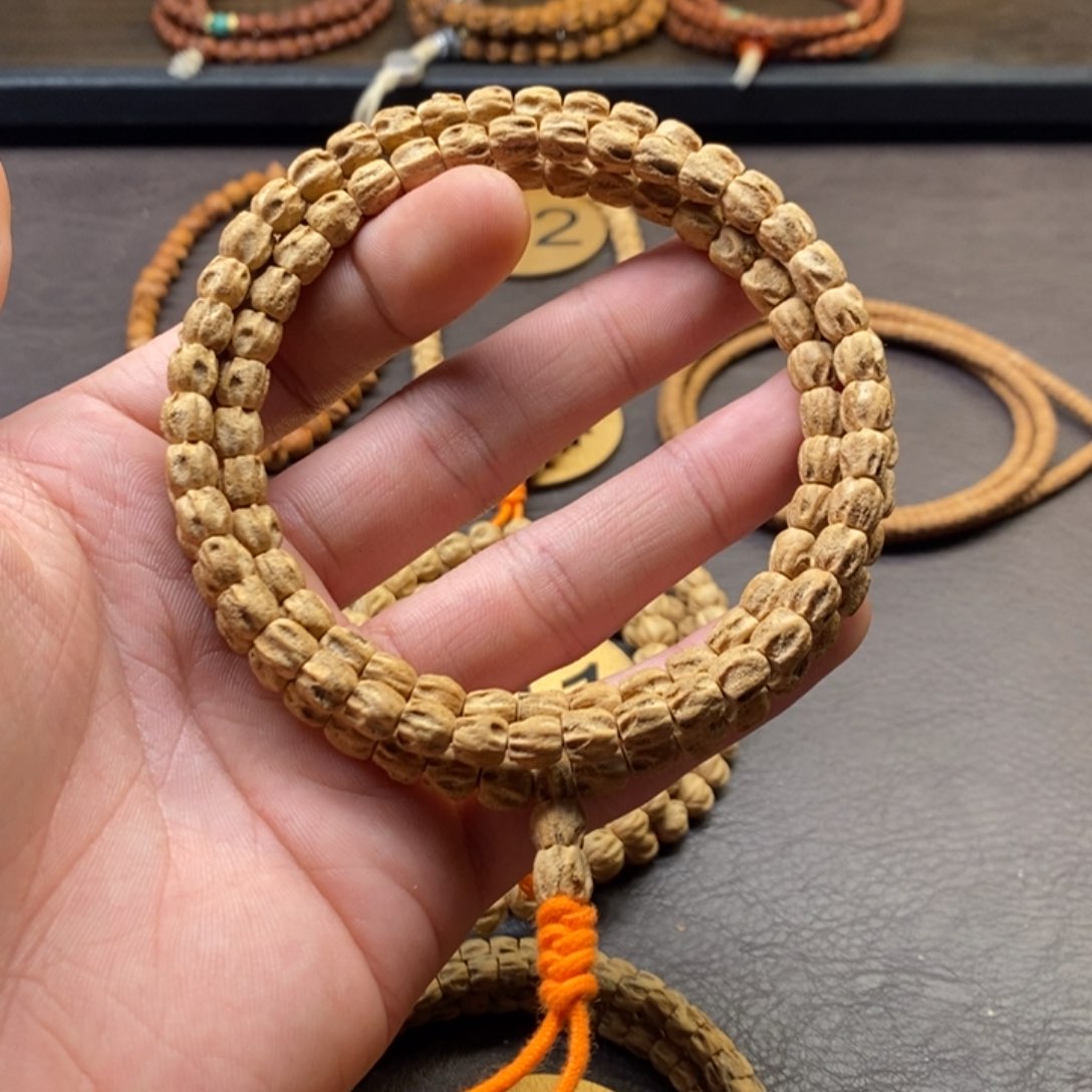 柏香籽/百香籽吊坠博*