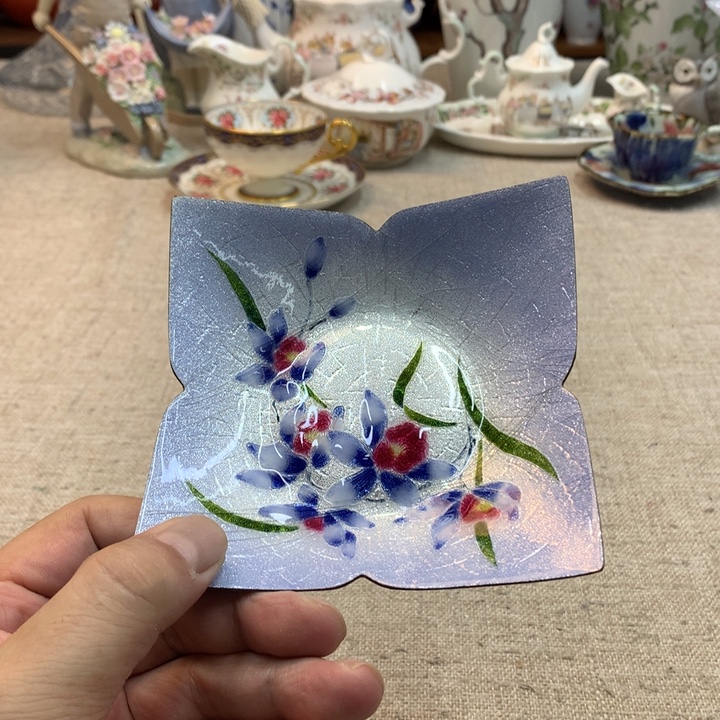 金瓷阁家的美丽瓷器