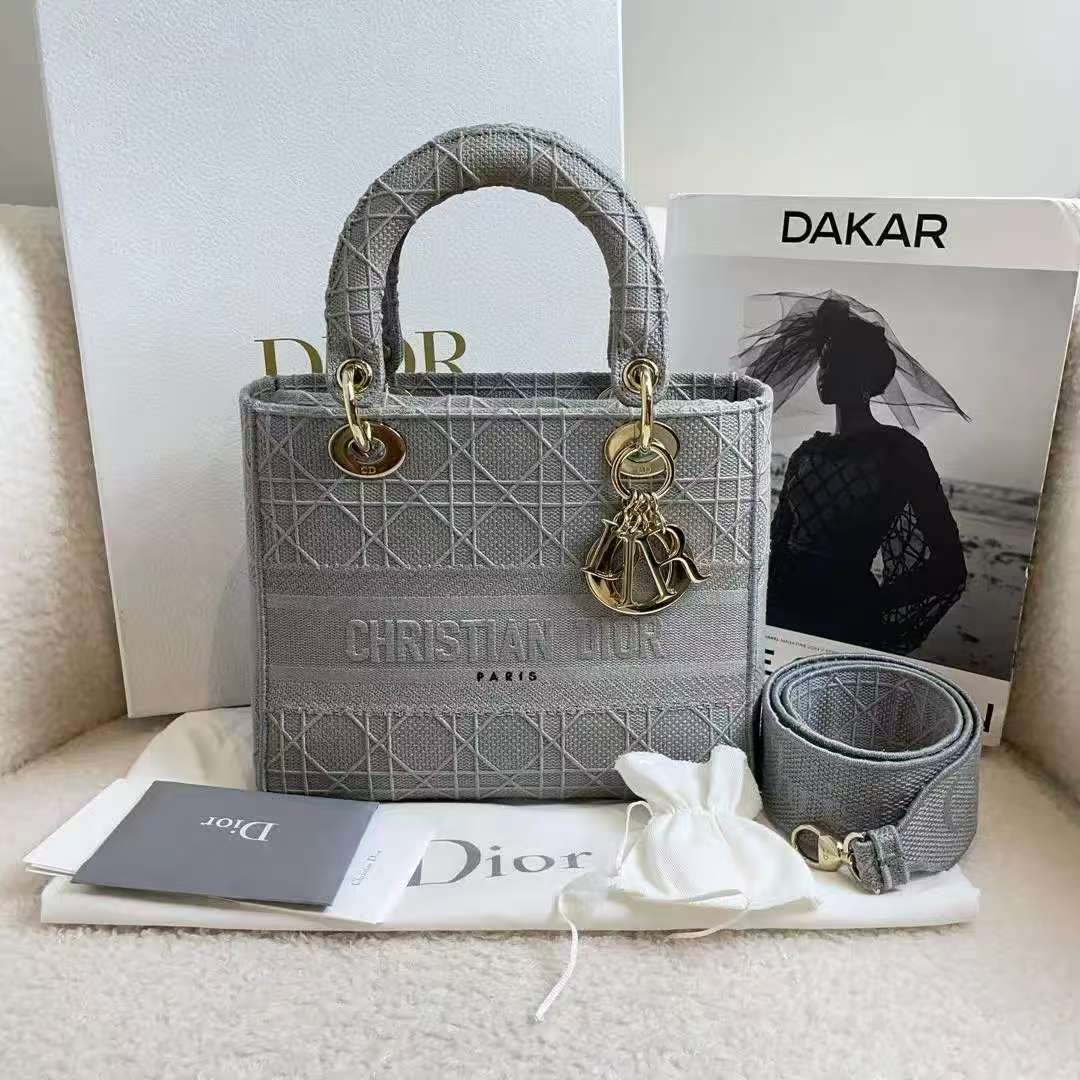 99新 DIOR/迪奥 岩石灰纹刺绣五格/24485307/代卖服务/12期