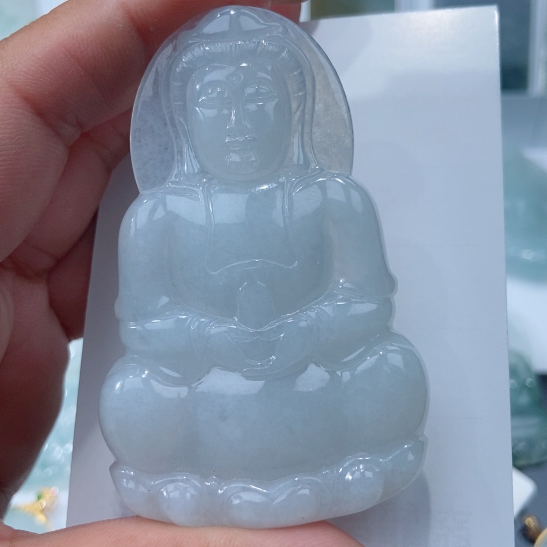 翡翠颈饰未镶嵌缅甸