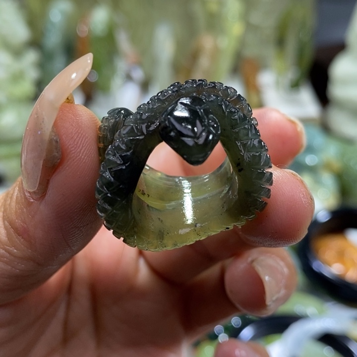 岫玉岫玉16口径未镶嵌