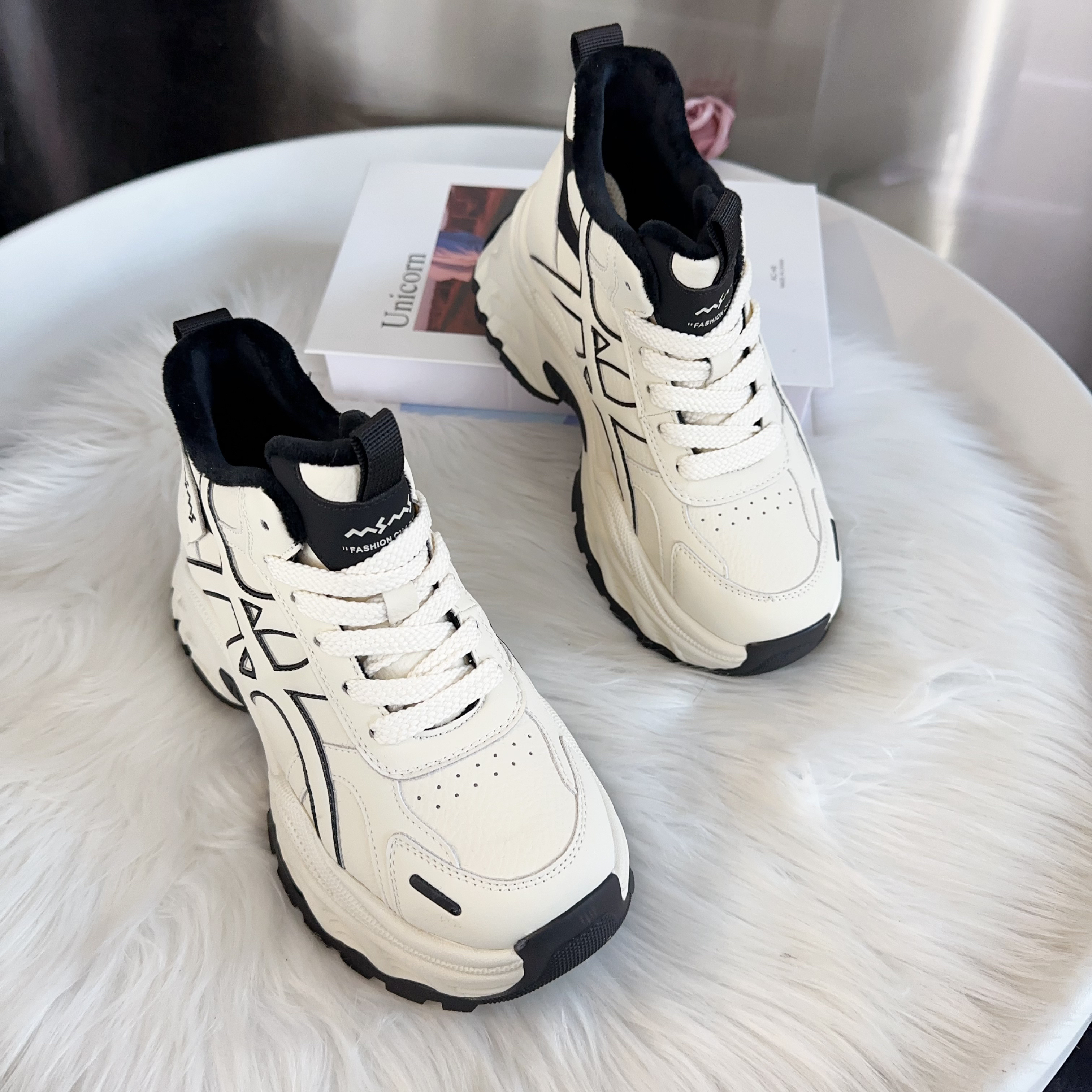 618-507厚款防滑增高系带时尚休闲鞋高帮女鞋