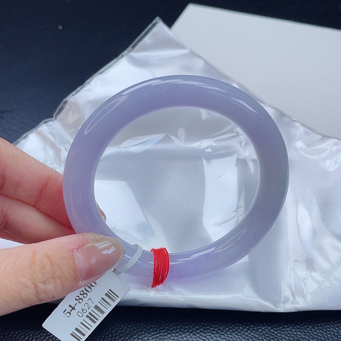 翡翠手镯未镶嵌翡翠