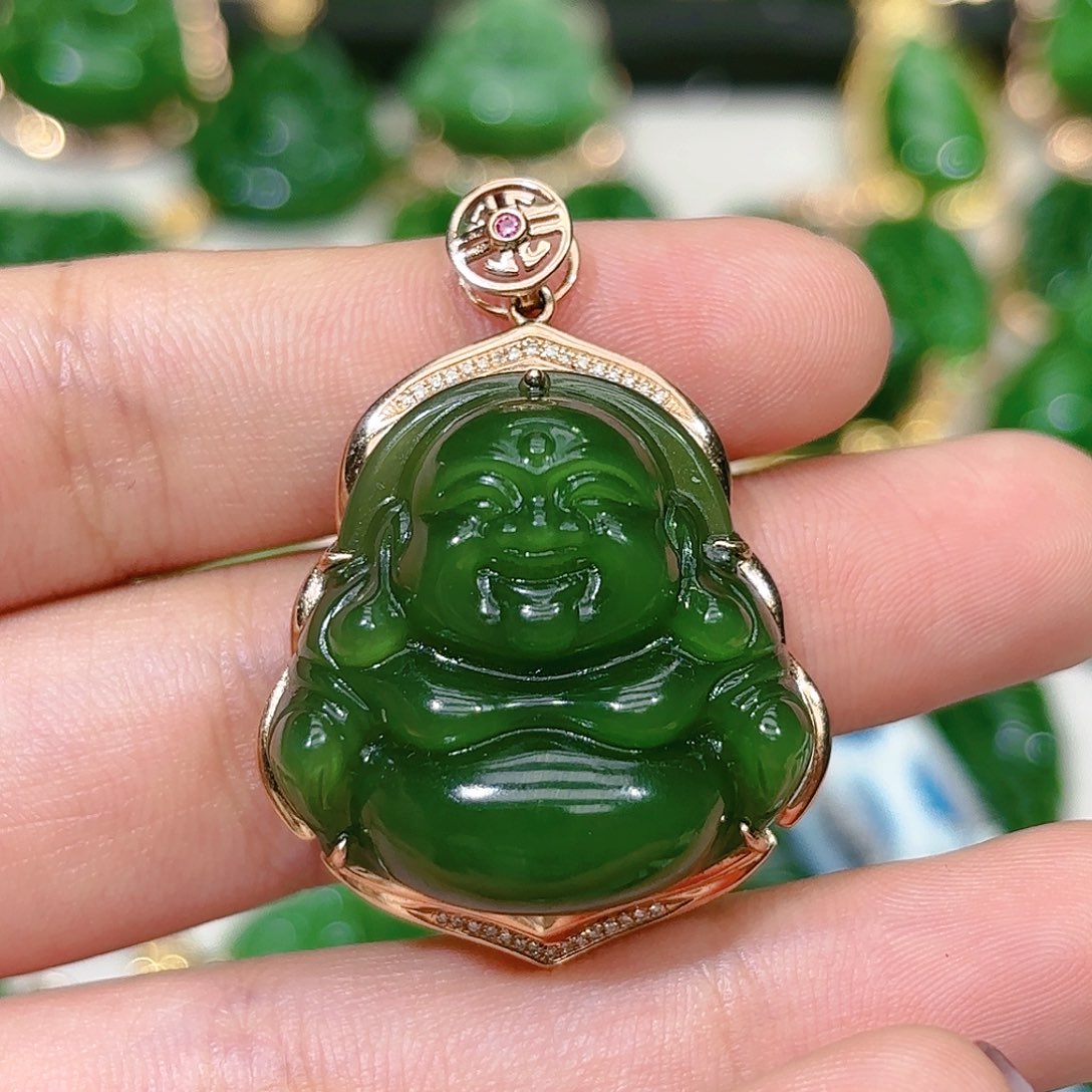 和田玉（碧玉）颈饰18K金镶嵌