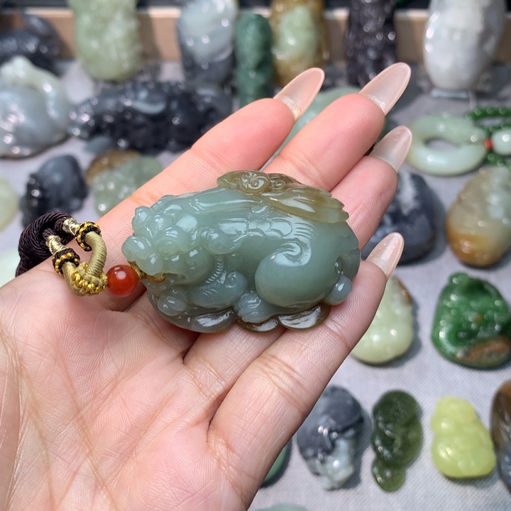 和田玉挂件未镶嵌