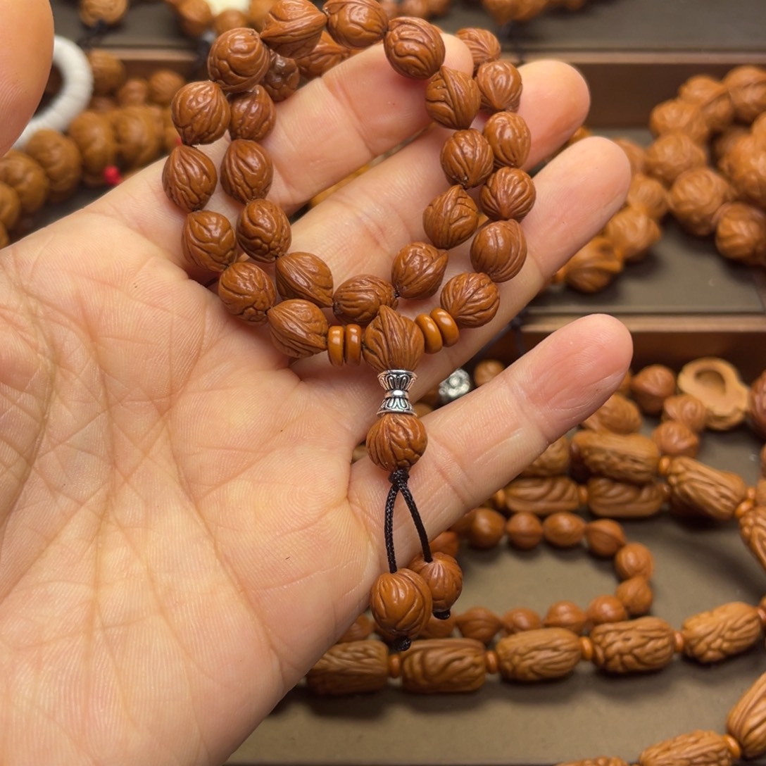 卡***诺桃核手串龙纹桃核33