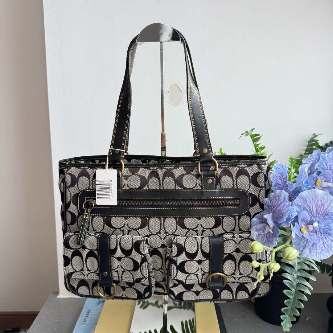 90新 COACH/蔻驰 中古黑灰色老花公文手提腋下单肩包062